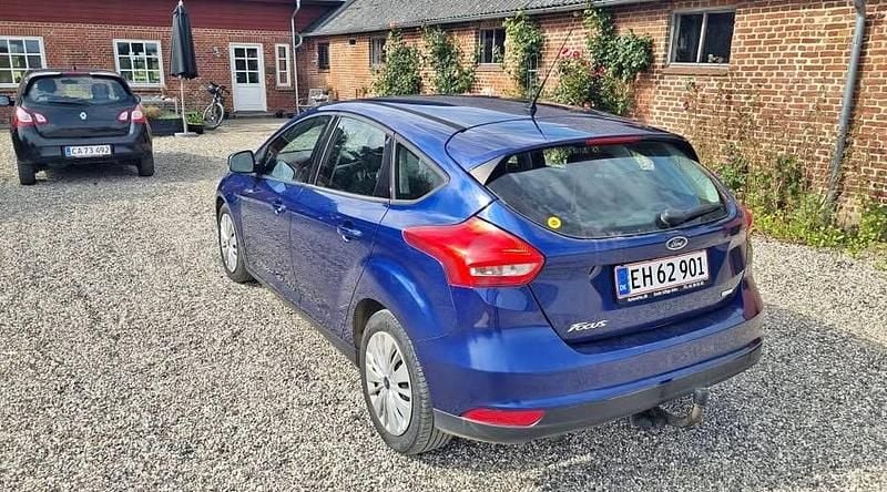 Blå Brugt 2015 Ford Focus Hatchback | 55.000 kr. (Fair pris) - Billede 1/4