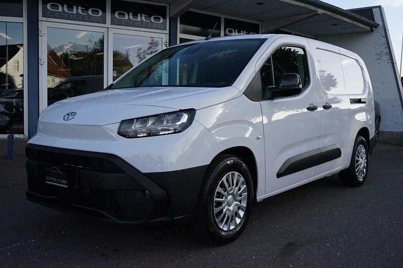 Hvid Ny 2025 Toyota Proace City Van | 189.900 kr. - Billede 1/4