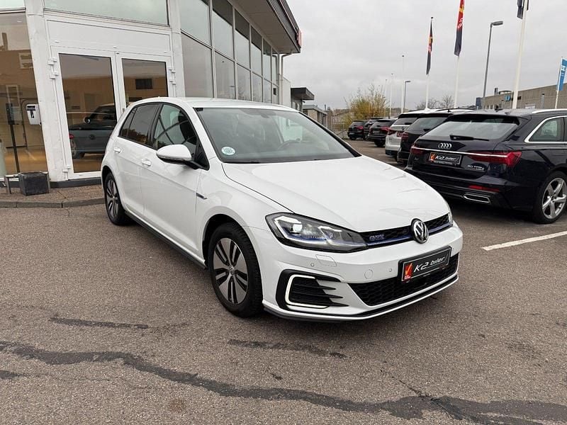 Hvid Brugt 2018 VW Golf VII GTE Hatchback | 169.800 kr. (Fair pris) - Billede 1/4