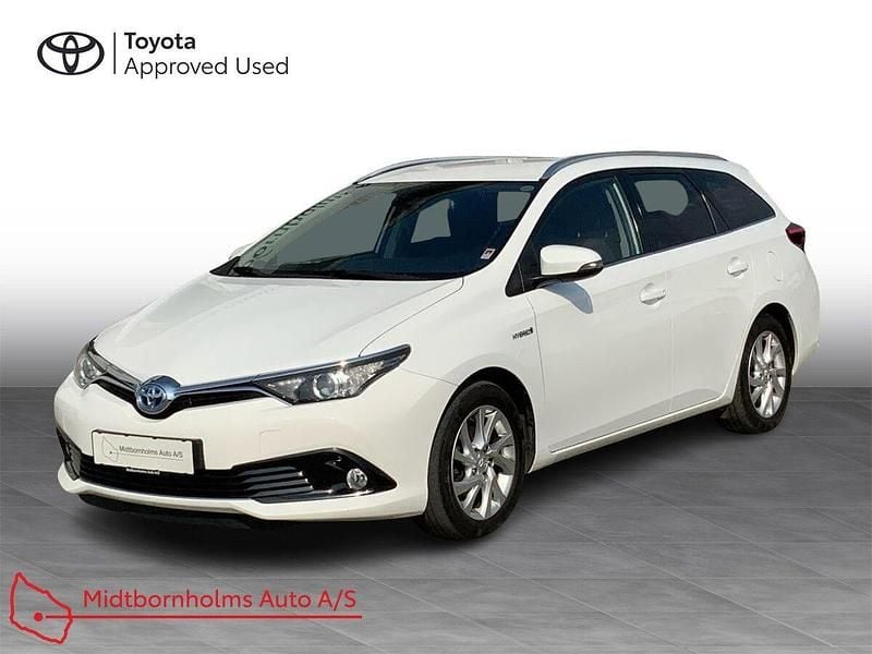 Super white Brugt 2017 Toyota Auris Touring Sports Comfort Stationcar | 129.900 kr. (Fair pris) - Billede 1/3