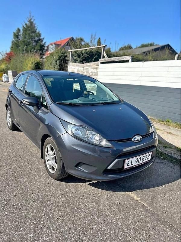 Brugt 2010 Ford Fiesta Hatchback | 24.999 kr. (Fair pris) - Billede 1/4