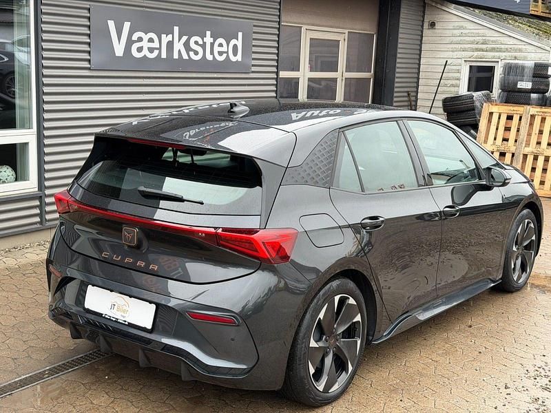 Brugt Cupra Born e-Boost 169 kW (231 HK) 2023 Gråmetal Hatchback