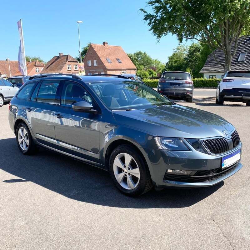 Gråmetal Brugt 2017 Skoda Octavia Ambition Stationcar | 139.900 kr. (Lidt for dyr) - Billede 1/4
