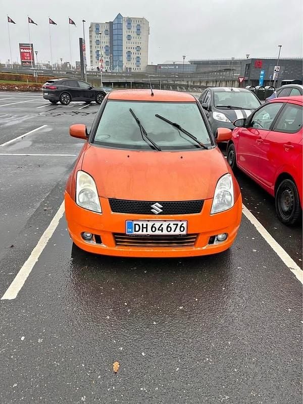 Brugt 2005 Suzuki Swift Hatchback | 11.900 kr. (Fair pris) - Billede 1/4