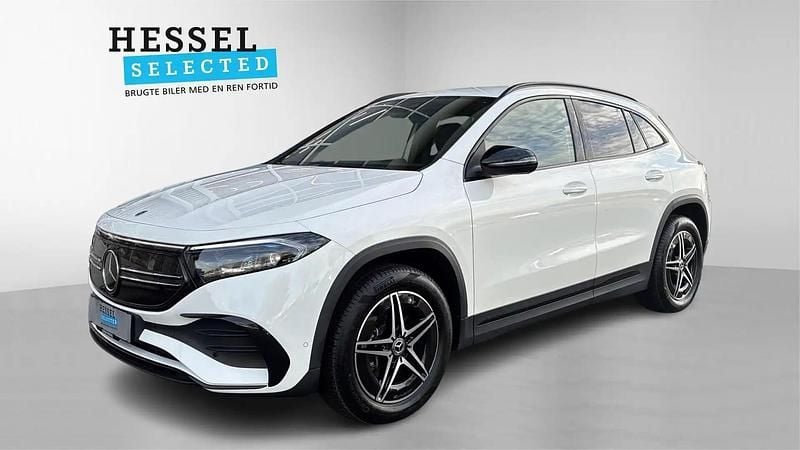 Hvid Brugt 2023 Mercedes EQA250 AMG line SUV | 269.900 kr. (Fair pris) - Billede 1/4