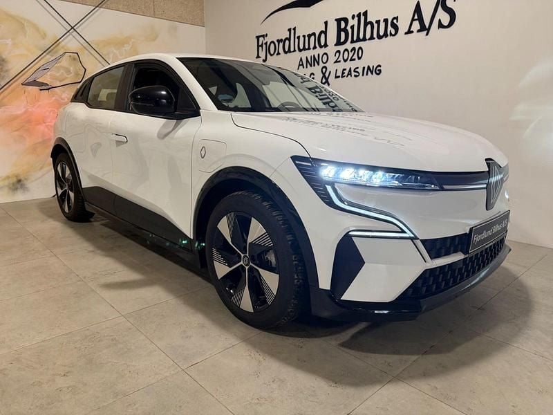 Brugt Renault Megane E-Tech Equilibre 161 kW (220 HK) 2022 Hvid Hatchback