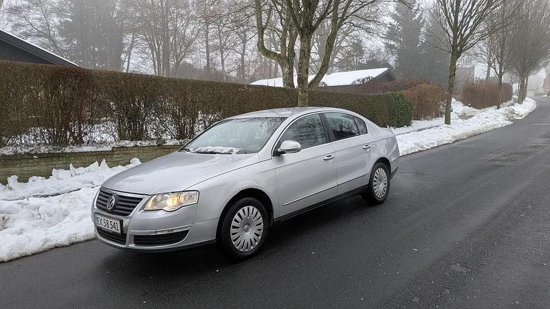 Brugt VW Passat Comfortline 200 HK (147 kW) 2006 Sølvmetal Sedan