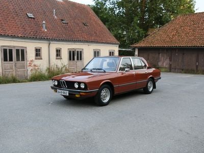 Brun Brugt 1977 BMW 518 | 129.000 kr.