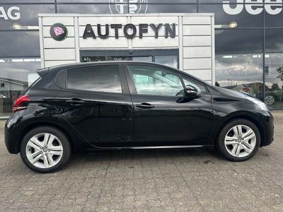 Sort Brugt 2018 Peugeot 208 Signature Sky Hatchback | 83.800 kr. (Fair pris)