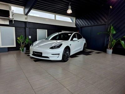 Hvidmetal Brugt 2023 Tesla Model 3 Performance Sedan | 234.900 kr. (Super pris)
