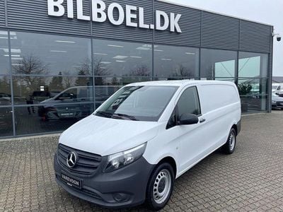 Hvid Brugt 2023 Mercedes Vito MPV | 269.800 kr.