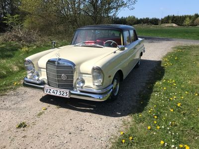 brugt Mercedes 220 220 280 (W111)