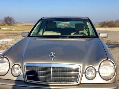 brugt Mercedes E240 240 2,4
