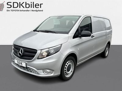 Sølv Brugt 2022 Mercedes Vito MPV | 299.900 kr.