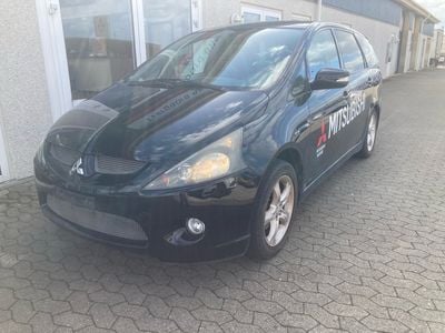 brugt Mitsubishi Grandis 2,4 Invite 165HK Van Aut.
