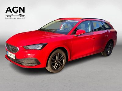 Mørkrød Brugt 2023 Seat Leon Reference Stationcar | 199.900 kr.