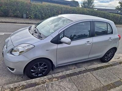 Brugt Toyota Yaris 100 HK (73 kW) 2010 Hatchback