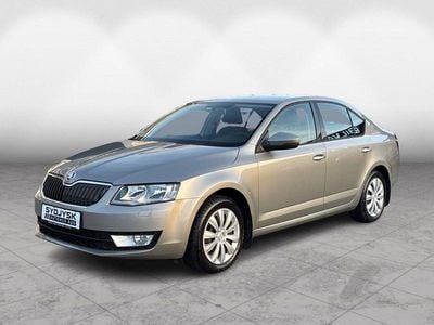 Champagnemetal Brugt 2013 Skoda Octavia Ambition Hatchback | 74.800 kr. (Lidt for dyr)