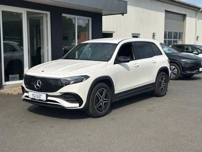 Hvid Brugt 2024 Mercedes EQB250+ AMG line SUV | 369.900 kr. (Fair pris)