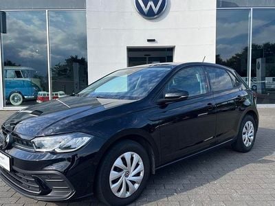 Deep black pearl & titansort/titansort/sort/cerami Brugt 2023 VW Polo Life | 229.800 kr. (Dyr)
