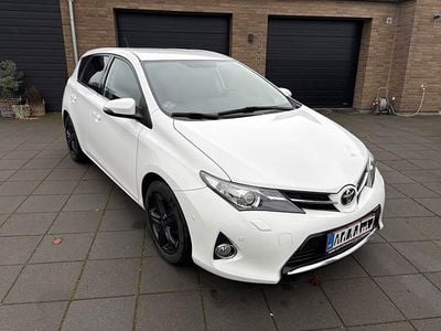 Brugt 2014 Toyota Auris Premium Hatchback | 82.900 kr.