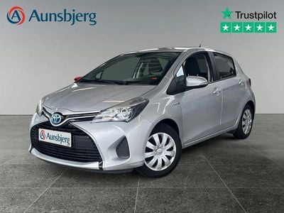 Sølv Brugt 2017 Toyota Yaris Hybrid H2 Hatchback | 104.500 kr. (God pris)