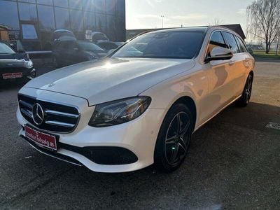 Perlemorshvid Brugt 2019 Mercedes E300 Avantgarde Stationcar | 349.900 kr. (God pris)