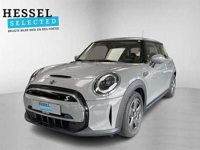 Grå Brugt 2022 Mini Cooper Essential Hatchback | 134.900 kr. (Super pris)