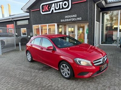 Rød Brugt 2014 Mercedes A200 Urban Hatchback | 94.800 kr. (Super pris)