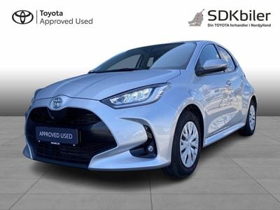 Ultra silver Brugt 2021 Toyota Yaris T3 Hatchback | 169.900 kr. (Lidt for dyr)