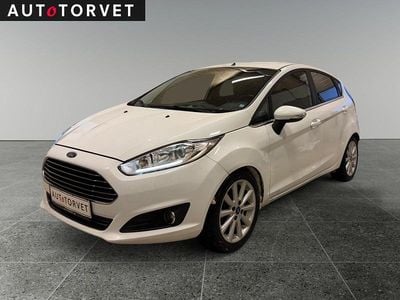 Hvid Brugt 2015 Ford Fiesta Titanium Hatchback | 33.700 kr. (Super pris)