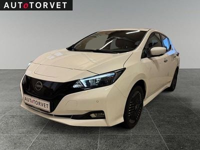 Hvid Brugt 2023 Nissan Leaf N-Connecta Hatchback | 134.700 kr. (Fair pris)