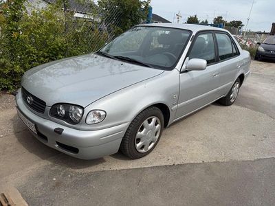 Grå Brugt 2001 Toyota Corolla Sedan | 19.990 kr.