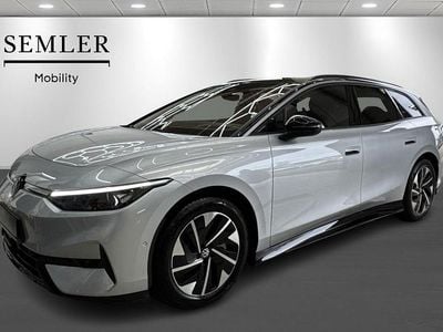 Sølvmetal Brugt 2025 VW ID.7 Style Sedan | 479.900 kr.