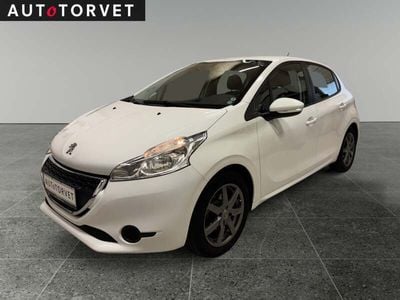 Hvid Brugt 2015 Peugeot 208 Active Hatchback | 54.700 kr. (Fair pris)
