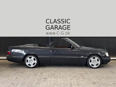 Grå Brugt 1992 Mercedes E300 Cabriolet | 284.900 kr.
