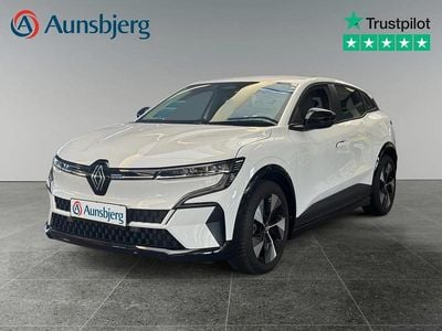 Hvid Brugt 2022 Renault Mégane Equilibre Hatchback | 162.500 kr. (Fair pris)
