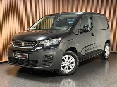 Sort Brugt 2021 Peugeot E-Partner Ultimate MPV | 134.995 kr.