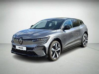 Gråmetal Ny 2024 Renault Mégane Techno Hatchback | 263.390 kr. (Dyr)