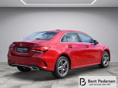 Rød Brugt 2022 Mercedes A250 AMG line Sedan | 409.000 kr.
