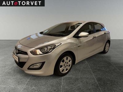 Sølvmetal Brugt 2013 Hyundai i30 Comfort Hatchback | 54.700 kr. (Fair pris)