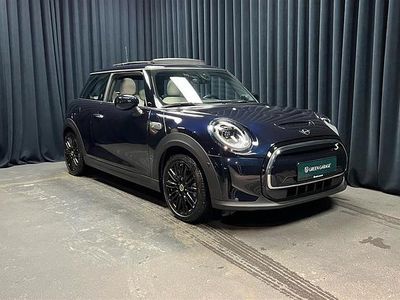 Enigmatic black Brugt 2023 Mini Cooper SE Hatchback | 194.900 kr. (Dyr)