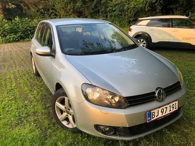 Lys grå metal Brugt 2010 VW Golf VI Comfortline Hatchback | 42.000 kr. (God pris)