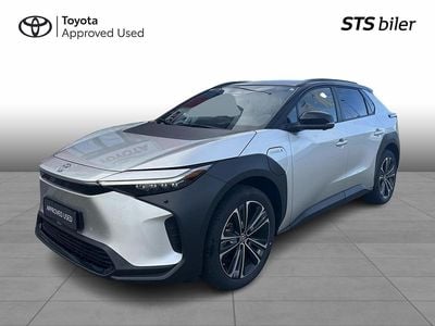 2mr/platinum/astral black Brugt 2024 Toyota bZ4X Active SUV | 324.995 kr.