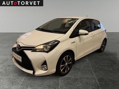 Hvid Brugt 2016 Toyota Yaris Hybrid H2 Hatchback | 74.700 kr. (God pris)