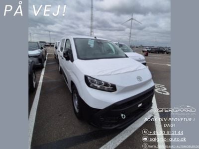 Hvid Ny 2025 Toyota Proace City Van | 197.700 kr.