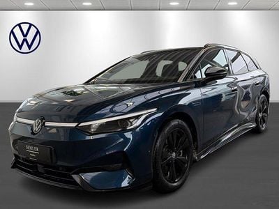 Mørkblåmetal Brugt 2025 VW ID.7 Style Stationcar | 394.900 kr. (Super pris)