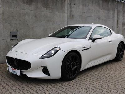 Sortmetal Ny 2025 Maserati Granturismo Coupe | 1.400.000 kr.