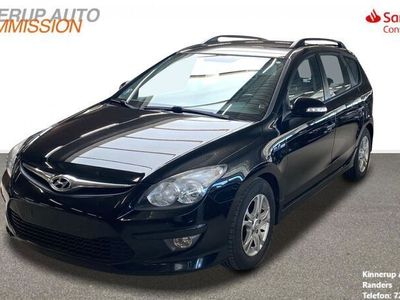 brugt Hyundai i30 Cw 1,6 CRDi Classic Plus ISG 90HK Stc 6g