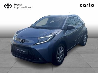 Cele Brugt 2024 Toyota Aygo Active Hatchback | 138.900 kr. (Fair pris)